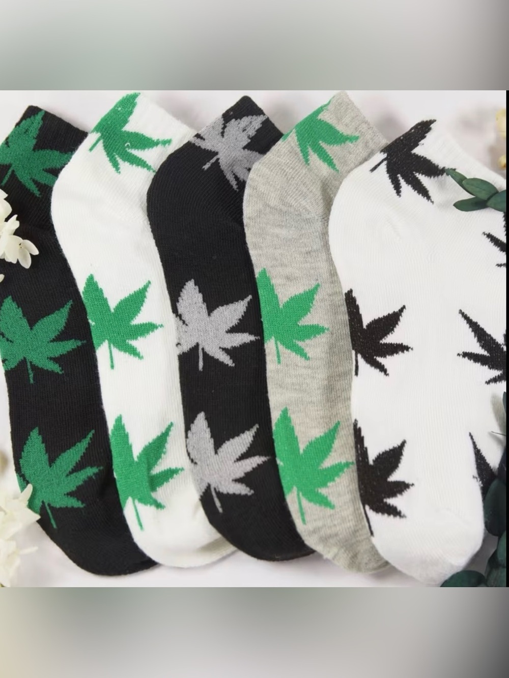 Leaf Pattern Ankle Socks - Choose Green, Black, Gray, White